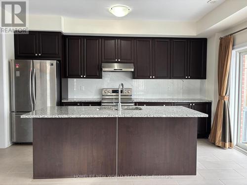 2 Cafaro Lane, Markham, ON - Indoor Photo Showing Kitchen