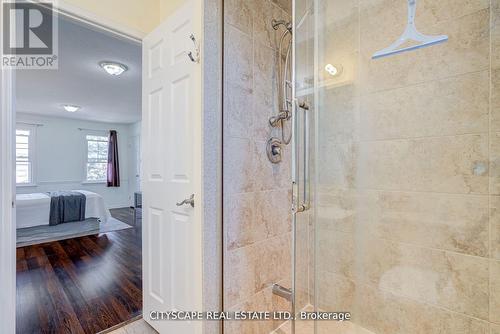 46 Nuttall Street, Brampton, ON - Indoor Photo Showing Bathroom