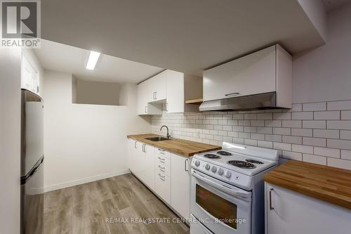 Bsmnt - 191 Sherman Avenue S, Hamilton, ON - Indoor Photo Showing Kitchen