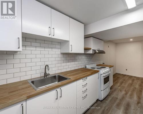 Bsmnt - 191 Sherman Avenue S, Hamilton, ON - Indoor Photo Showing Kitchen