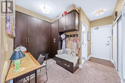 508 - 530 St. Clair Avenue W, Toronto, ON - Indoor Photo Showing Other Room