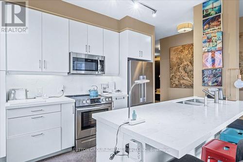 508 - 530 St. Clair Avenue W, Toronto, ON - Indoor Photo Showing Kitchen With Stainless Steel Kitchen With Double Sink