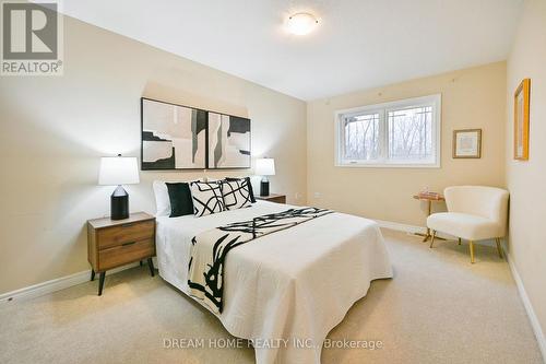 10 - 66 Eastview Road, Guelph, ON - Indoor Photo Showing Bedroom