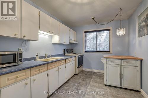 30 - 775 Osgoode Drive, London, ON - Indoor Photo Showing Kitchen