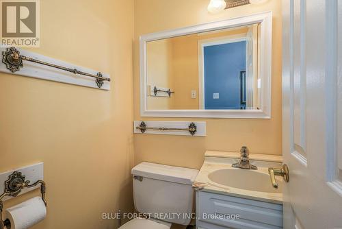 30 - 775 Osgoode Drive, London, ON - Indoor Photo Showing Bathroom