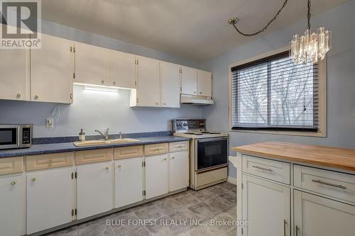 30 - 775 Osgoode Drive, London, ON - Indoor Photo Showing Kitchen