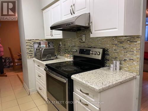 Ph10 - 2050 Bridletowne Circle, Toronto, ON - Indoor Photo Showing Kitchen