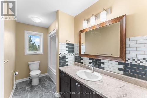 1455 Berkshire Drive, Kingston, ON - Indoor Photo Showing Bathroom