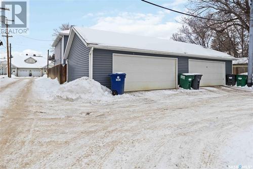 110 Adelaide Street E, Saskatoon, SK - Outdoor With Exterior