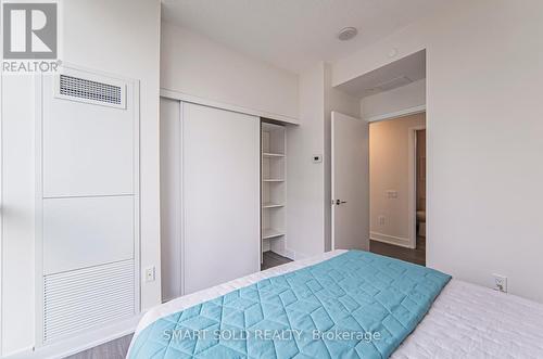 1210 - 30 Roehampton Avenue, Toronto, ON - Indoor Photo Showing Bedroom