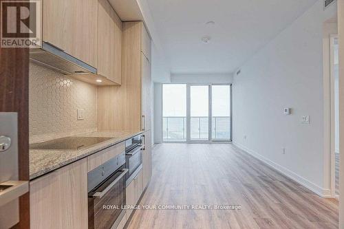 2210 - 15 Queens Quay E, Toronto, ON - Indoor Photo Showing Kitchen