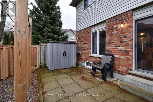 8 - 18 Cedar Street, Grimsby, ON - Outdoor With Exterior