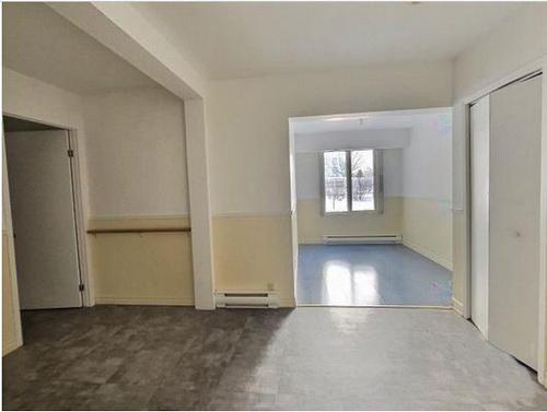 Passageway - 31 Rue Du Lac, Saint-Joseph-De-Lepage, QC - Indoor Photo Showing Other Room