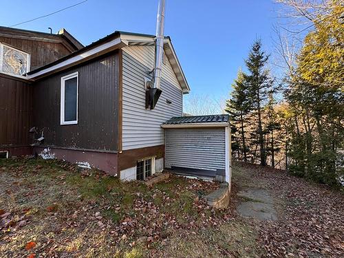 Exterior entrance - 153 Rue Marleau, Denholm, QC - Outdoor With Exterior