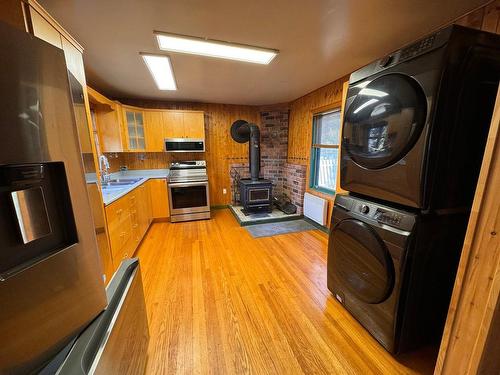 Kitchen - 153 Rue Marleau, Denholm, QC - Indoor Photo Showing Laundry Room