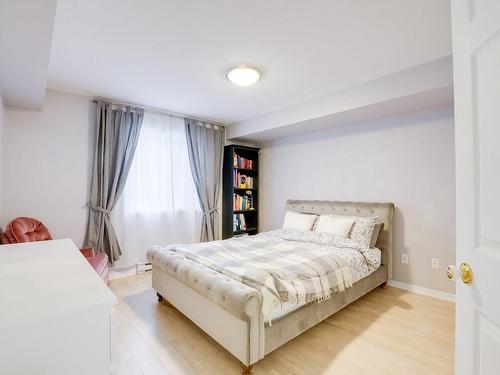 Master bedroom - 2-162 Boul. Louise-Campagna, Gatineau (Hull), QC - Indoor Photo Showing Bedroom