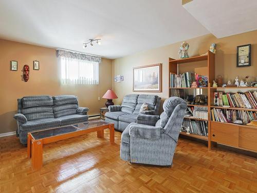 Boudoir - 4529 Rue Alexandre, Terrebonne (Terrebonne), QC - Indoor Photo Showing Living Room