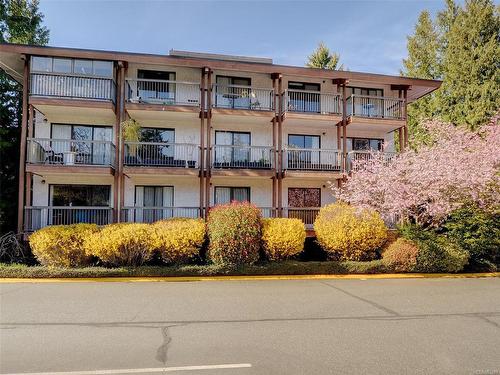 319-1005 Mckenzie Ave, Saanich, BC - Outdoor With Balcony With Facade