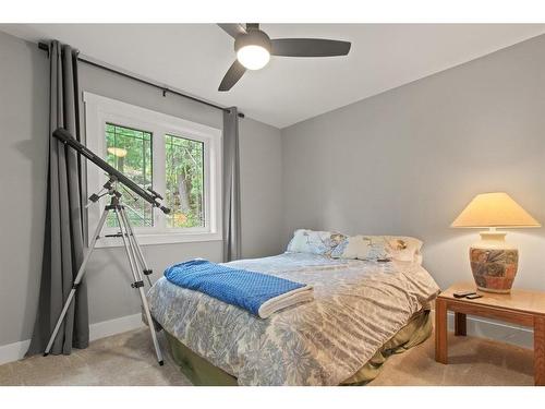 4 Whiskey Jack Way, Kenora, ON - Indoor Photo Showing Bedroom