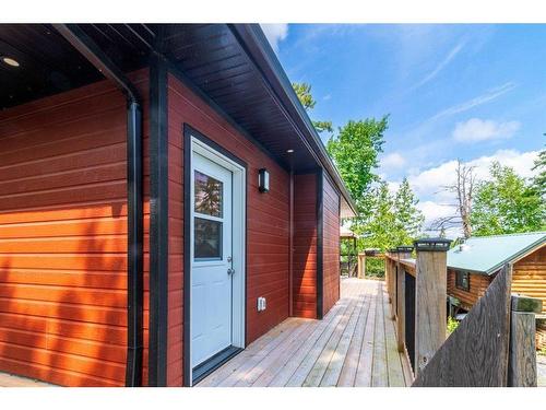 4 Whiskey Jack Way, Kenora, ON - Outdoor With Deck Patio Veranda With Exterior