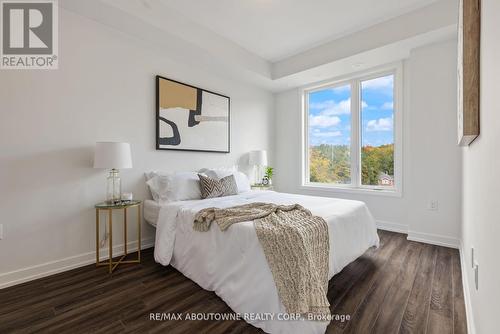 16 - 3562 Colonial Drive, Mississauga, ON - Indoor Photo Showing Bedroom