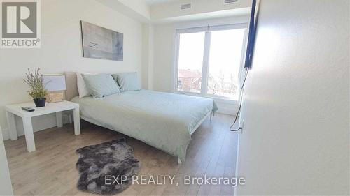 2 - 1175 Dovercourt Road, Toronto, ON - Indoor Photo Showing Bedroom