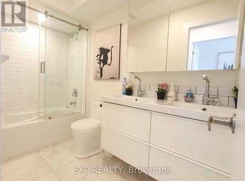 2 - 1175 Dovercourt Road, Toronto, ON - Indoor Photo Showing Bathroom