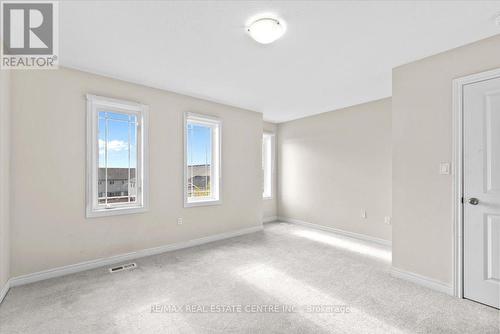 49 Crossings Way, Hamilton, ON - Indoor Photo Showing Other Room