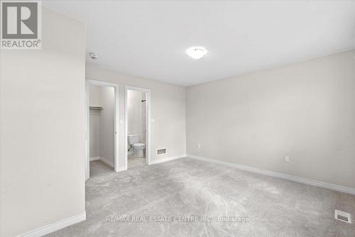 49 Crossings Way, Hamilton, ON - Indoor Photo Showing Other Room