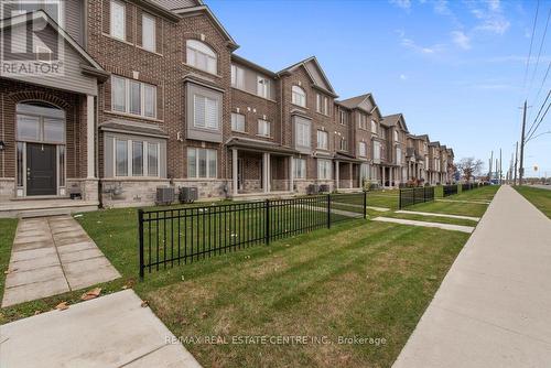 49 Crossings Way, Hamilton, ON - Outdoor With Facade