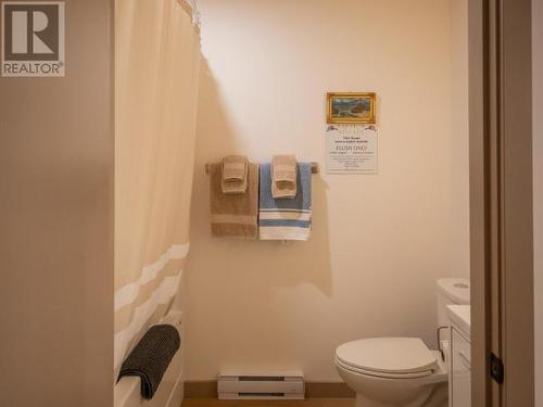 3465 Oak Street, Texada Island, BC - Indoor Photo Showing Bathroom