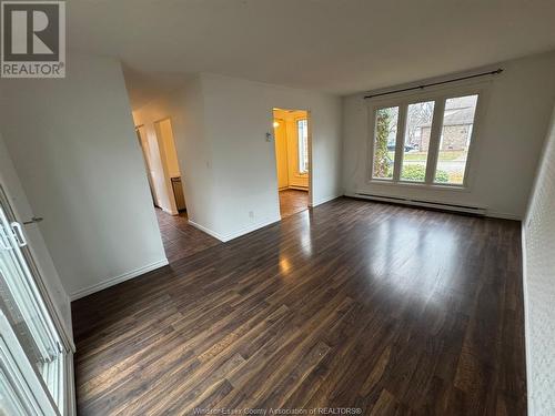 1252 Cottage, Windsor, ON - Indoor Photo Showing Other Room