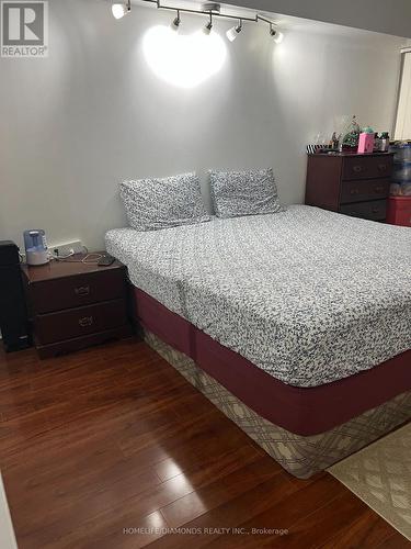 1608 - 24 Hanover Road, Brampton, ON - Indoor Photo Showing Bedroom