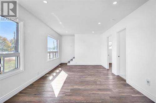 205 East Pike Creek Road, Lakeshore, ON - Indoor Photo Showing Other Room