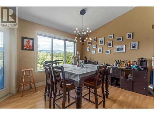 10476 Teresa Road, Lake Country, BC - Indoor Photo Showing Dining Room