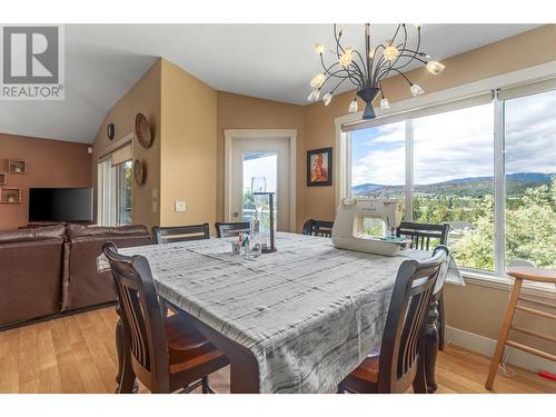 10476 Teresa Road, Lake Country, BC - Indoor Photo Showing Dining Room