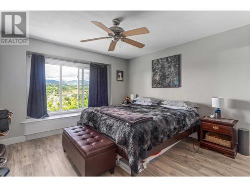 10476 Teresa Road, Lake Country, BC - Indoor Photo Showing Bedroom