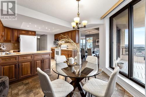 1204 - 900 Wilson Road N, Oshawa (Centennial), ON - Indoor Photo Showing Dining Room