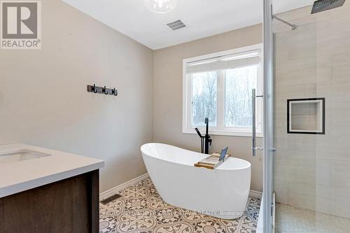 208 Bay Road, Rideau Lakes, ON - Indoor Photo Showing Bathroom