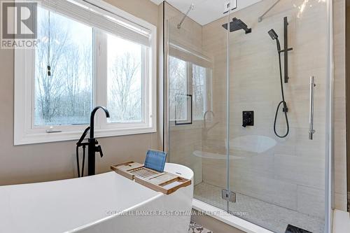 208 Bay Road, Rideau Lakes, ON - Indoor Photo Showing Bathroom