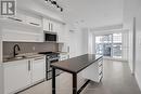 905 - 560 Rideau Street, Ottawa, ON  - Indoor Photo Showing Kitchen 