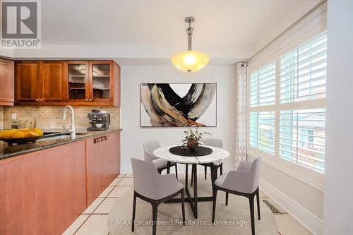 2966 Garnethill Way, Oakville (West Oak Trails), ON - Indoor Photo Showing Dining Room