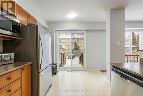 90 Kincardine Drive, Ottawa, ON - Indoor Photo Showing Kitchen