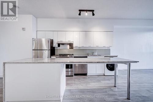 2008 - 33 Singer Court, Toronto, ON - Indoor Photo Showing Kitchen