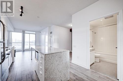 2008 - 33 Singer Court, Toronto, ON - Indoor Photo Showing Kitchen