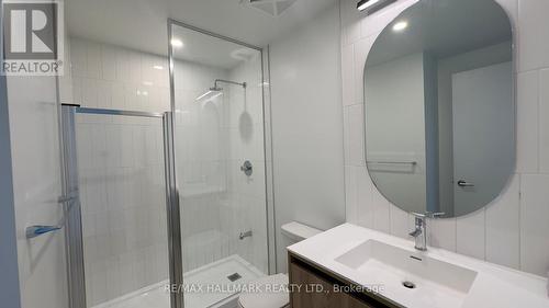 612 - 8 Beverly Glen Boulevard, Vaughan, ON - Indoor Photo Showing Bathroom