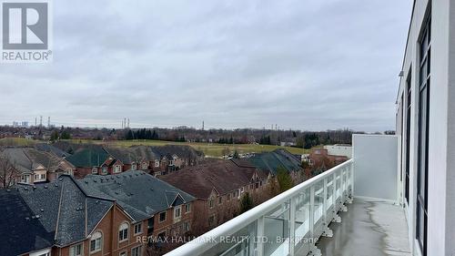 612 - 8 Beverly Glen Boulevard, Vaughan, ON - Outdoor With View