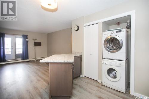 202 405 5Th Avenue N, Saskatoon, SK - Indoor Photo Showing Laundry Room