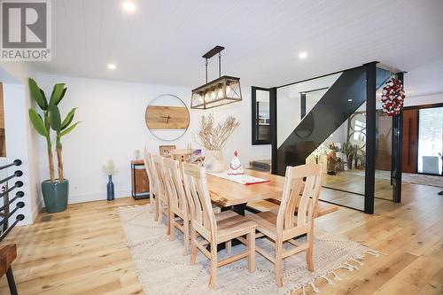 11 Islandview Dr, Desbarats, ON - Indoor Photo Showing Dining Room