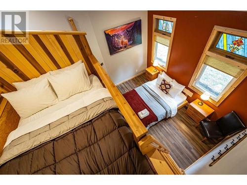 1502 Mountain View Drive, Revelstoke, BC - Indoor